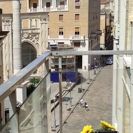 La Colonna Holiday House Apartment Lecce Luaran gambar