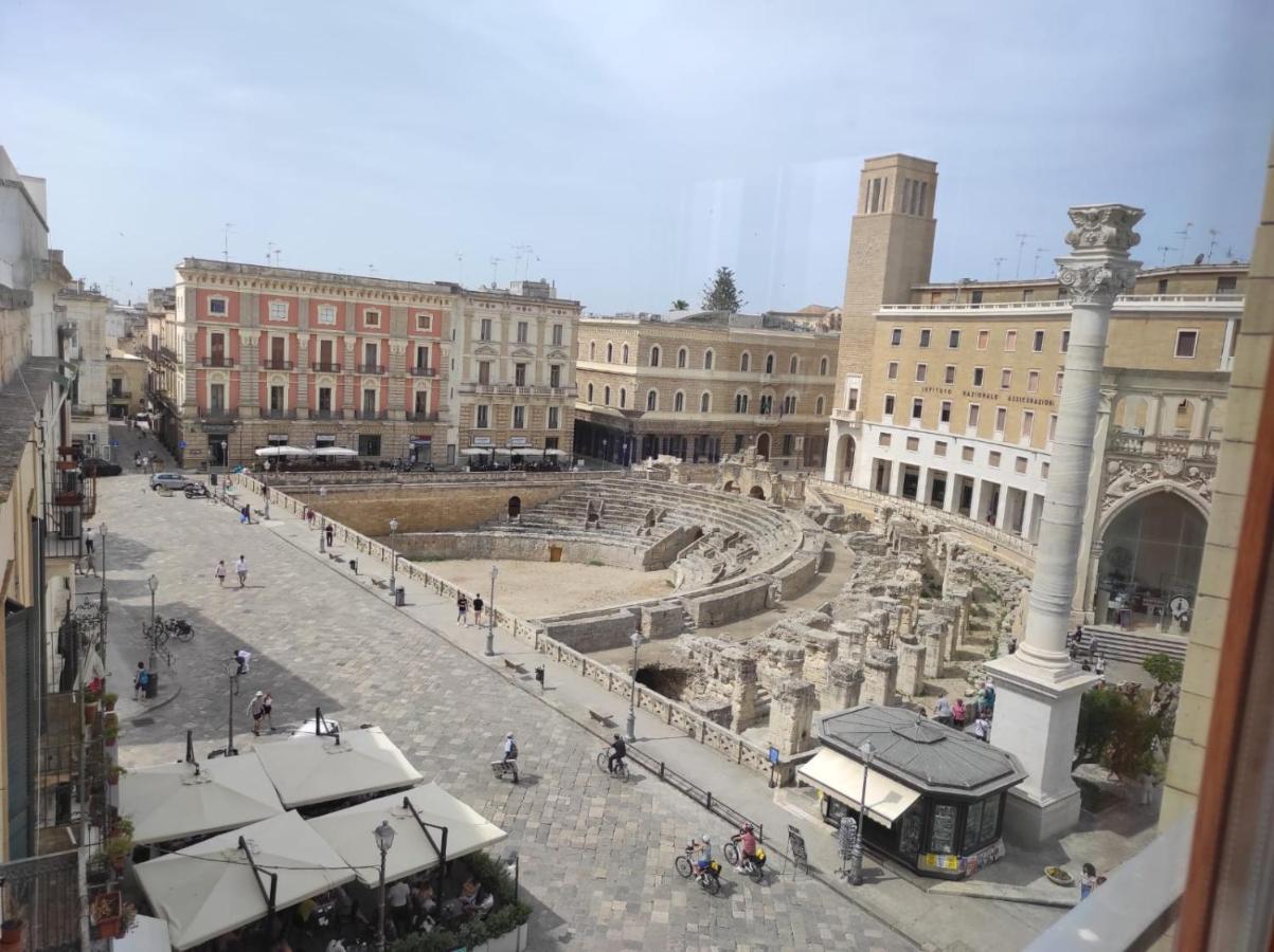 La Colonna Holiday House Apartment Lecce Luaran gambar