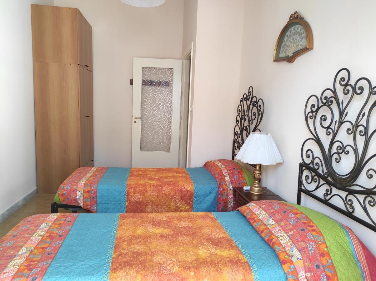 La Colonna Holiday House Apartment Lecce Luaran gambar