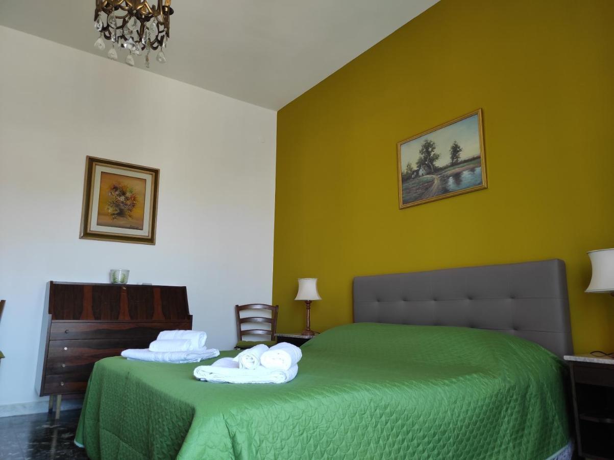 La Colonna Holiday House Apartment Lecce Luaran gambar